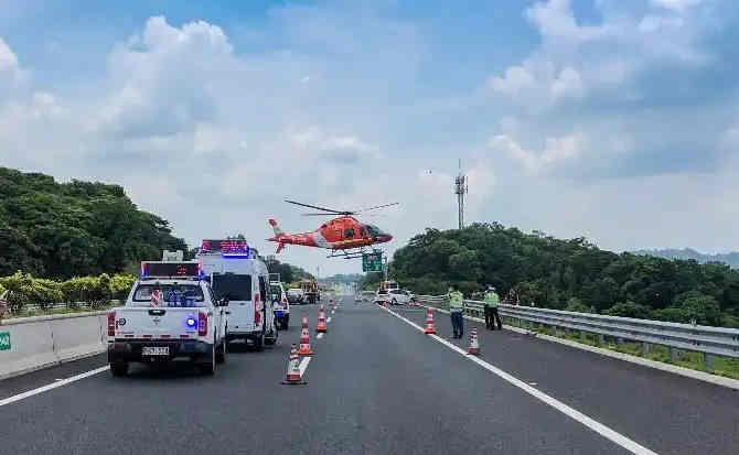 淄川区高速公路汽车救援案例